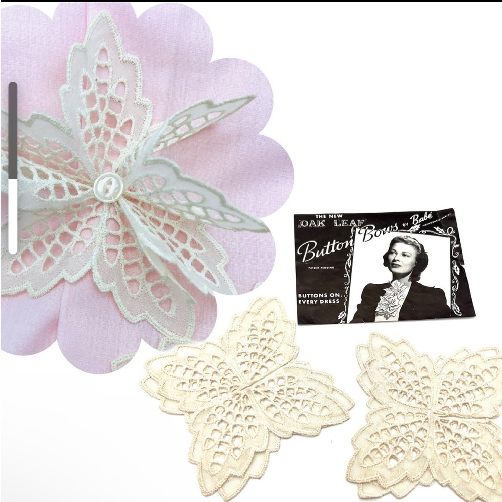 Vintage 1940s Button Bows By Babe